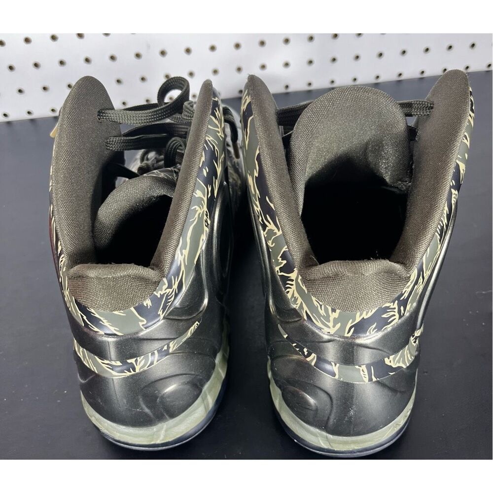 Nike Hyperposite Tiger Camo sneakers size 11 - Picture 5 of 14